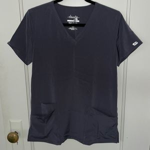 IRG | elevate Scrub Top